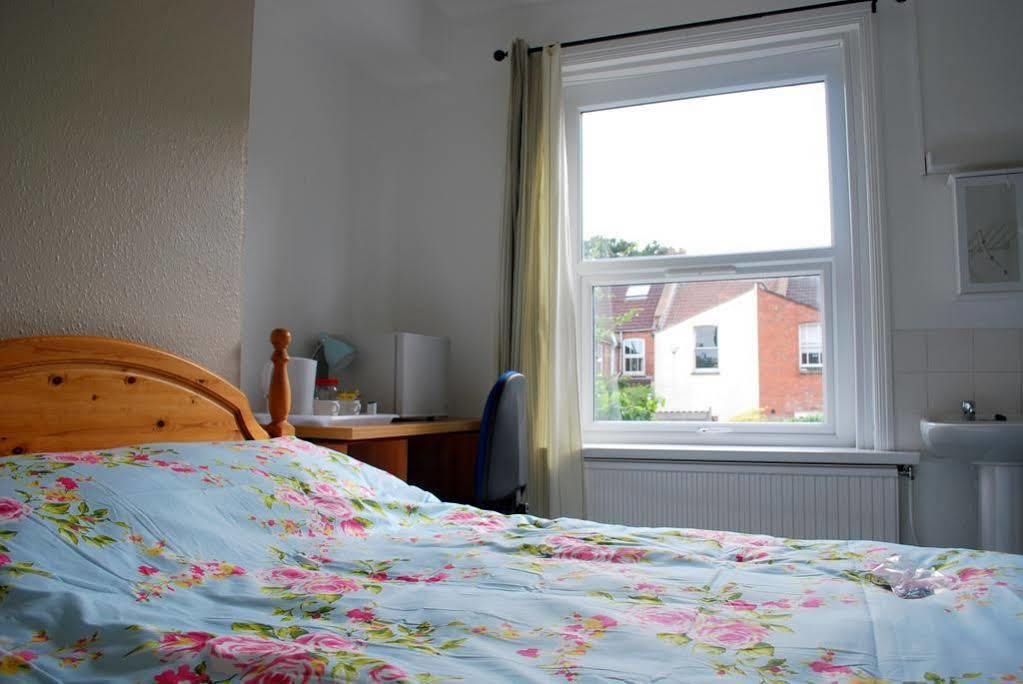 Clift Affittacamere Bristol